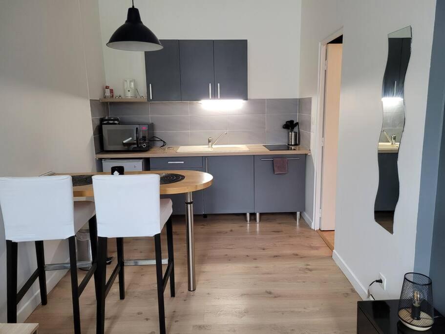 Studio Prive Centre Saint Louis Montargis Exterior foto